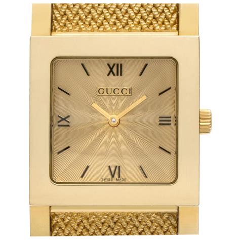 Gucci 7900 M.1 Watch .